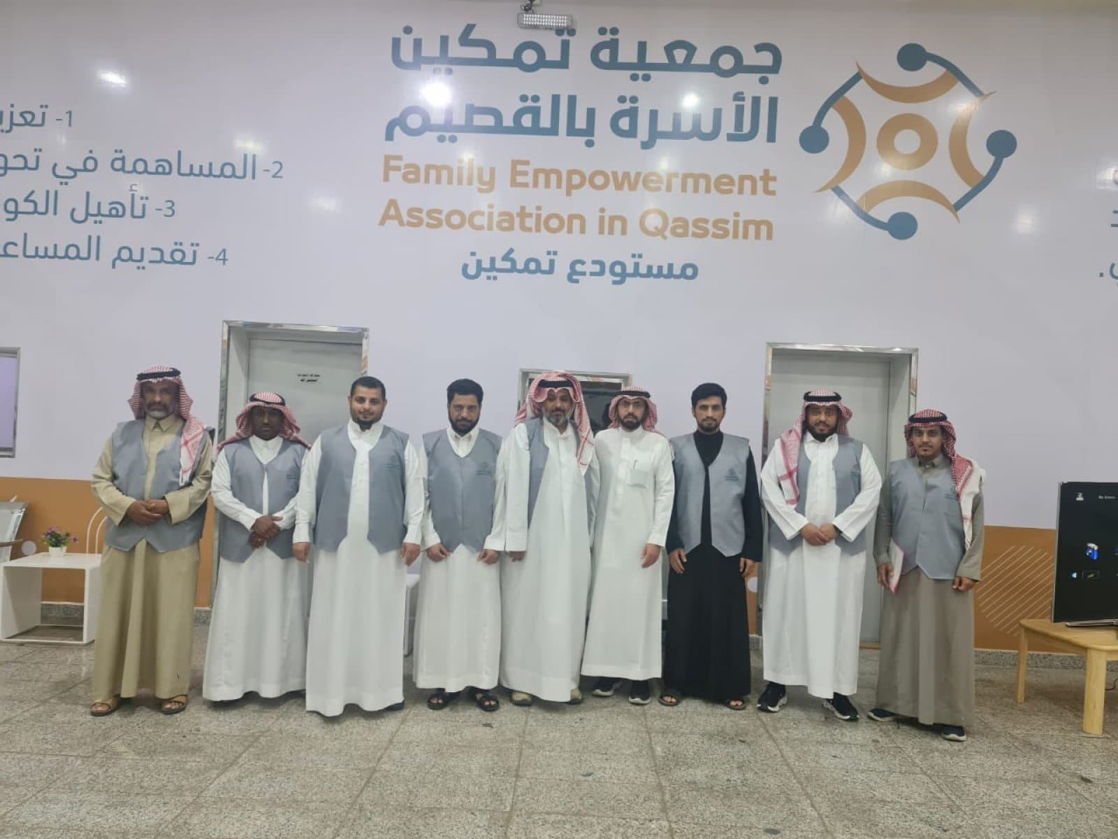 تمكين تبدأ بتوزيع كسوة العيد للمستفيدين من خدماتها